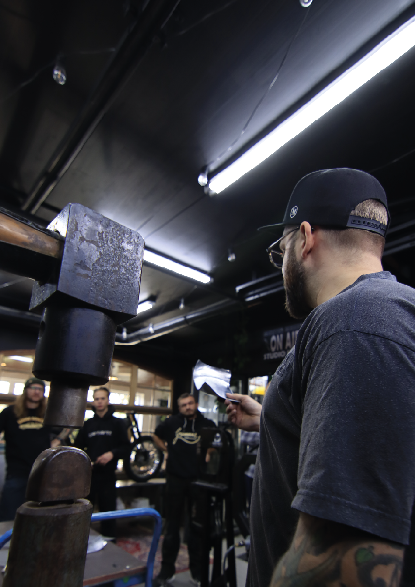 Individuelle Schulungen & Trainings in Metallbau und Blechbearbeitung