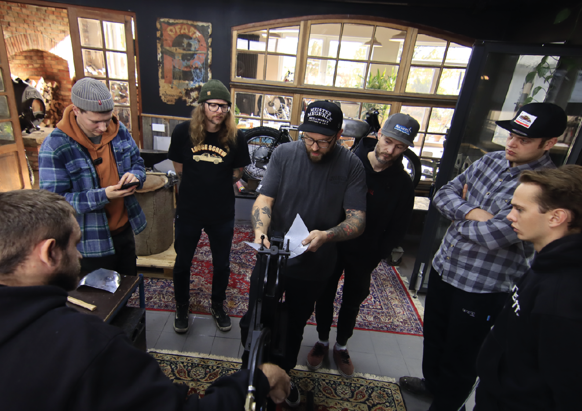 Individuelle Schulungen & Trainings in Metallbau und Blechbearbeitung