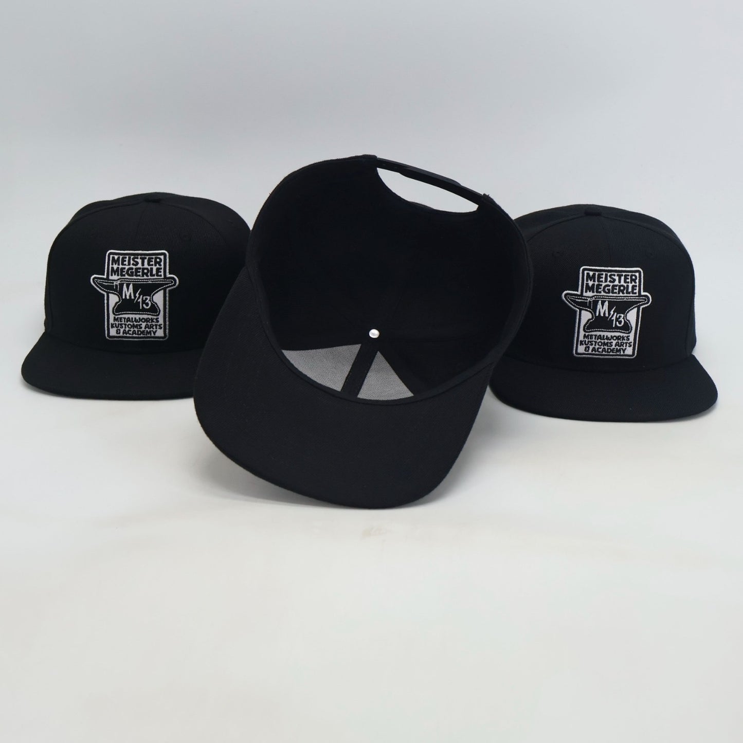 M13 Classic Cap – Black Edition